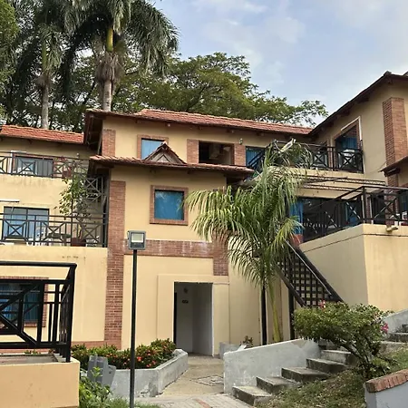 Hotel Girardot Resort By On Vacation-2