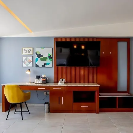 Holiday Inn Puebla Finsa By Ihg-3