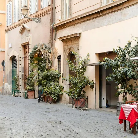 Sonder By Marriott Bonvoy Palazzo Taverna Apartments Piazza Navona-2