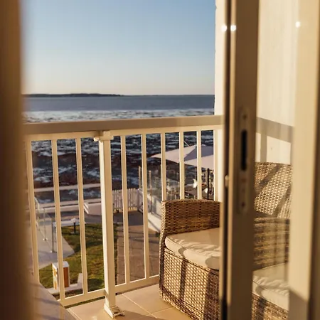 Beach Hotel - Le Grand Chalet-2