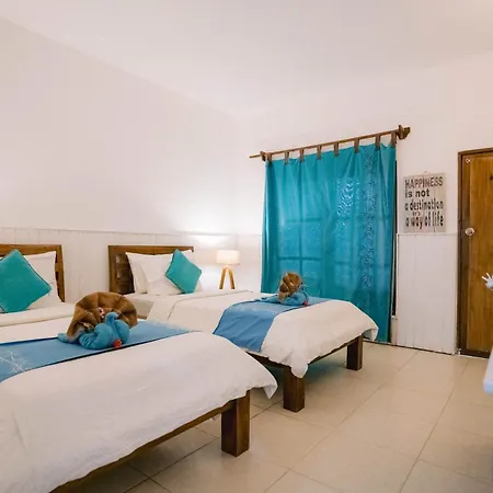 Tir Na Nog Beachfront Resort-3