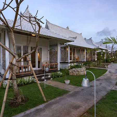 Paus Putih Hotel-2