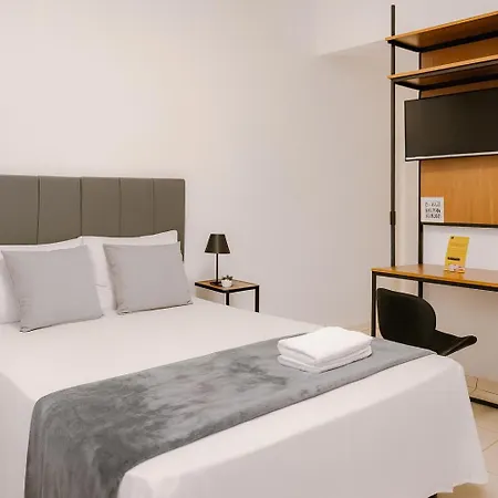 Avant Hotel - Centro da cidade - Melhor localização - 10min de Nova Trento-3