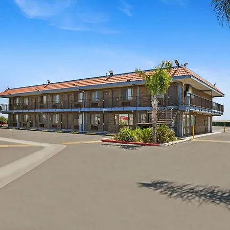 Days Inn By Wyndham Lost Hills-3
