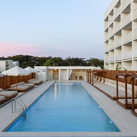 Marina Resort-2
