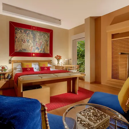 Hotel Raphael - Relais & Chateaux-3