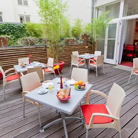 Hotel Boltzmann-3