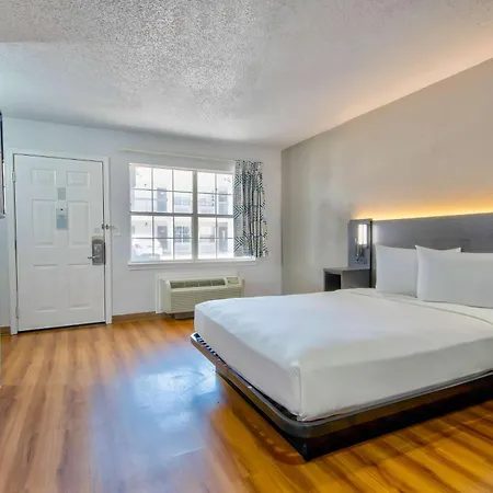Studio 6 Extended Stay - Austin, Tx - Midtown-2