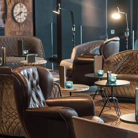 Motel One Hamburg-Altona-2