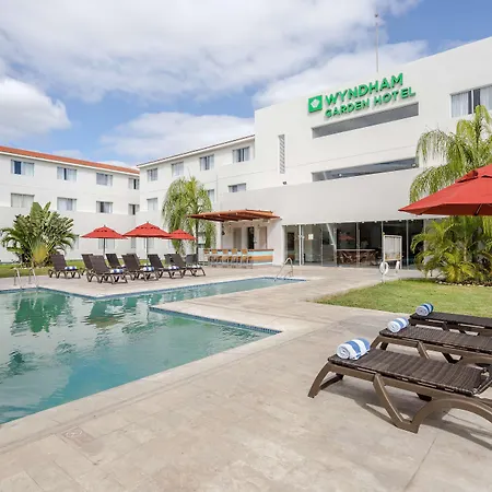 Wyndham Garden Playa Del Carmen-3