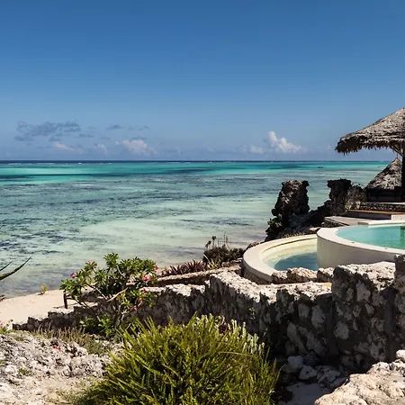 Karafuu Beach Resort & Spa-3