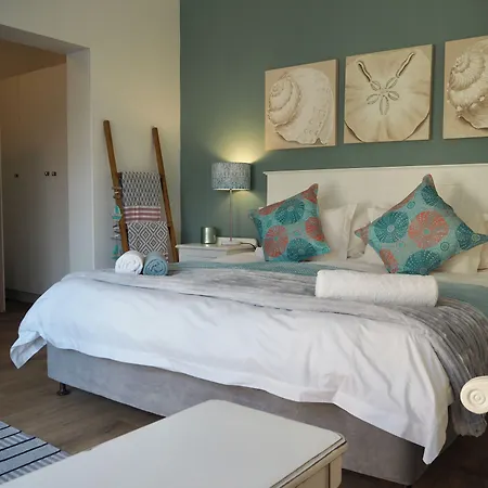 African Breeze Guesthouse-3