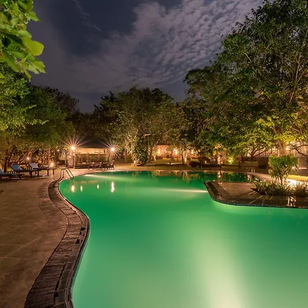 Hotel Elephant Reach-3