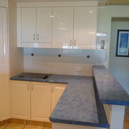 Sea Star Apartments-3