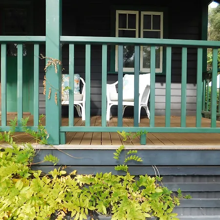 Edge Of The Forest Motel-2