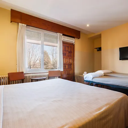Hotel Los Olivos-3