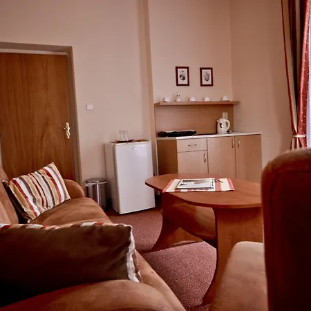 Hotel Paradies-2