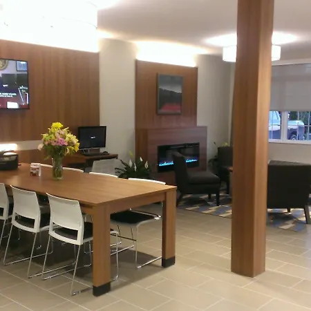 Microtel Inn & Suites By Wyndham Binghamton-2
