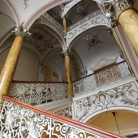Hotel Slovan Plzen-2