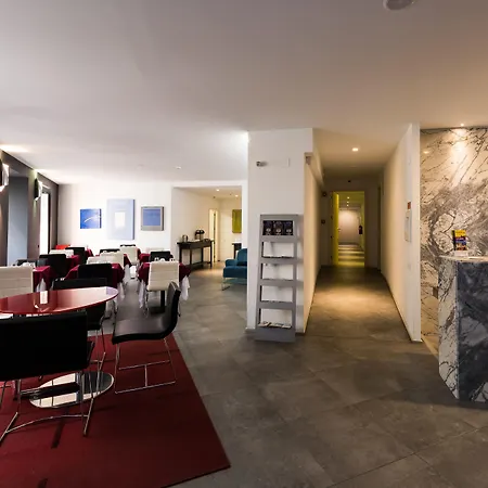 Alfama - Lisbon Lounge Suites-2