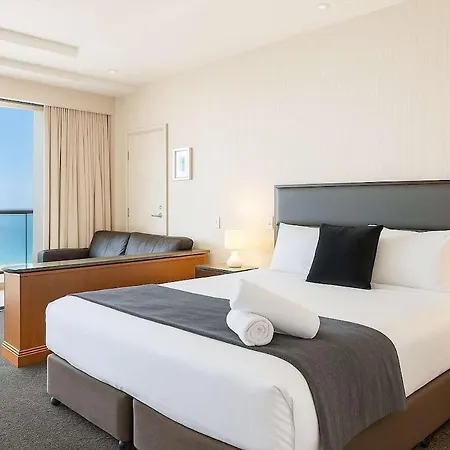 Ocean View Studio Apartment Surfers Paradise - Free Parking-2