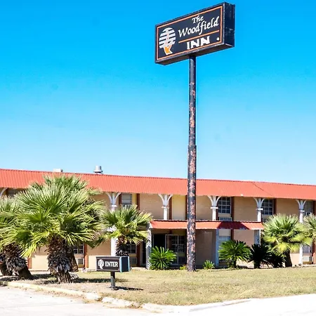 Woodfield Inn & Suites Hotel O, Yoakum Tx 111-2