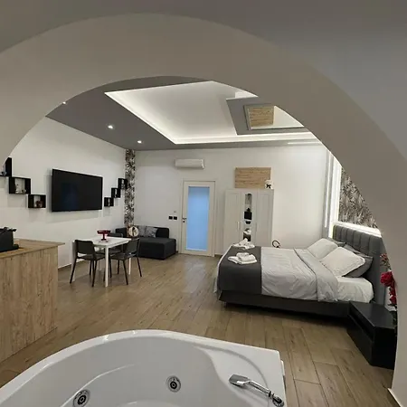 Catania Station Luxury Suite-3