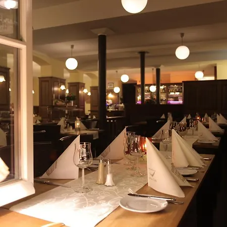 Hotel Goldener Falke-3
