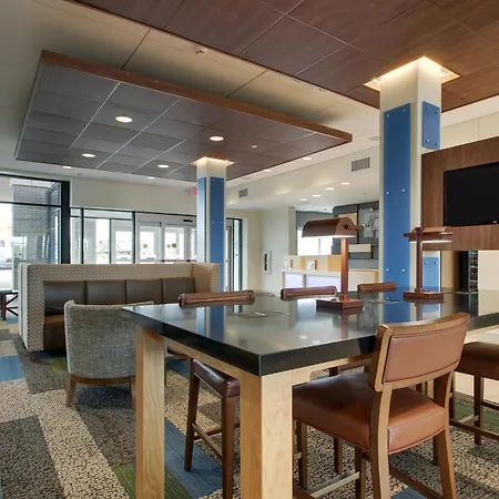Holiday Inn Express & Suites - Elizabethtown North By Ihg-2
