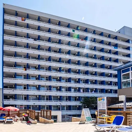 Hotel Aurora-2