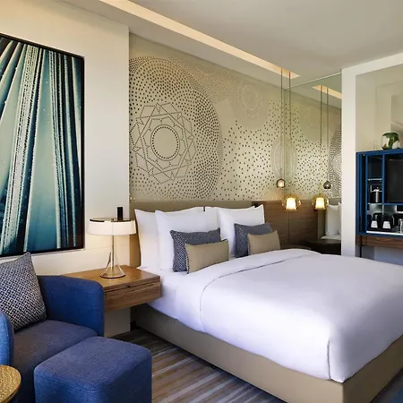 Tumbi Hotel Dubai The Palm,Tapestry Collection Hilton-3