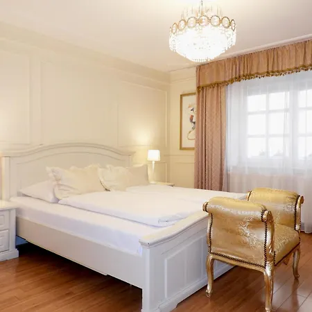 Allegro Hotel-2