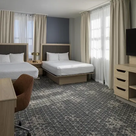 Hampton Inn & Suites Montgomery-Downtown-3