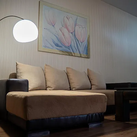 Hotel Premier - Veliko Tarnovo City Center, Panorama View-2