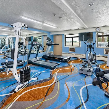 Quality Inn & Suites High Level-3