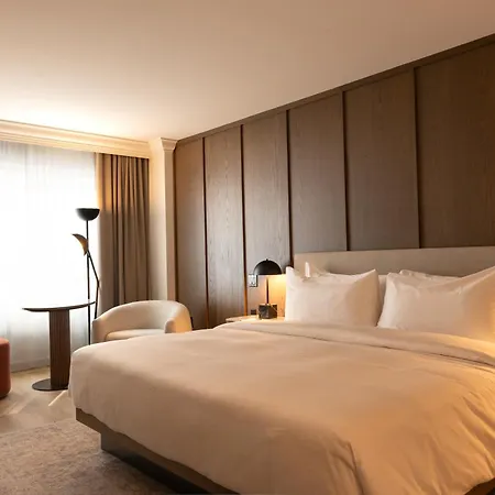 Metcalfe Hotel Montréal by Gray Collection-3