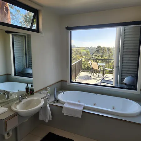 Tamar Ridge Winery Apartments-2
