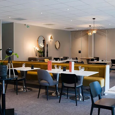 Novotel Bayeux-2