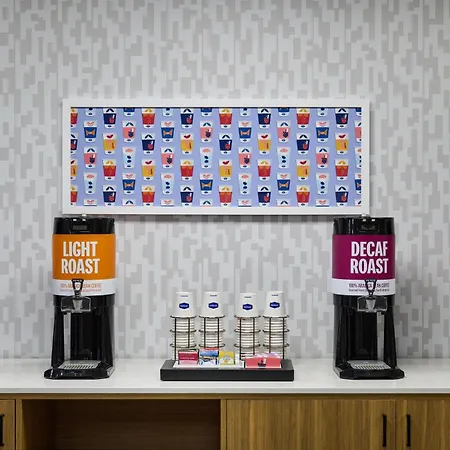 Hampton Inn Janesville-2