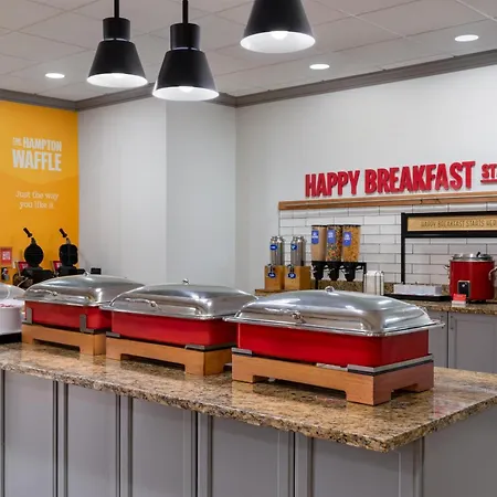 Hampton Inn Detroit/Southgate-3
