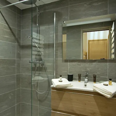 Résidence Phoenix A by Leavetown Vacations-3