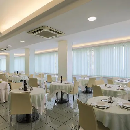 Hotel Ideal Bianchini-3