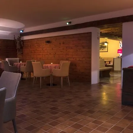 Hotel Cir-3