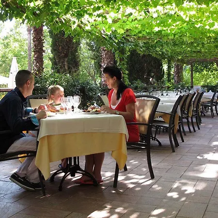Ohtels Vila Romana-2