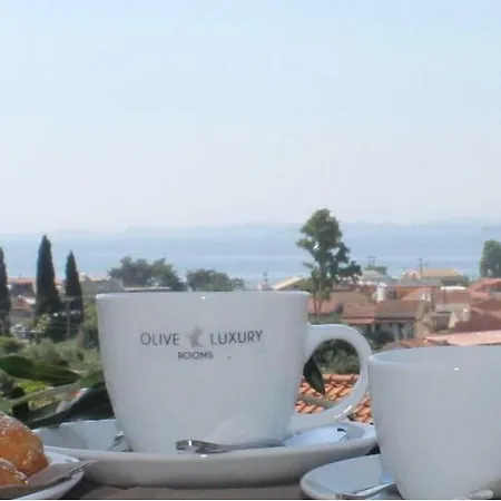 Olive Luxury Rooms-3