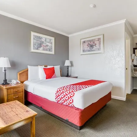 Americas Best Value Inn - Petaluma-3