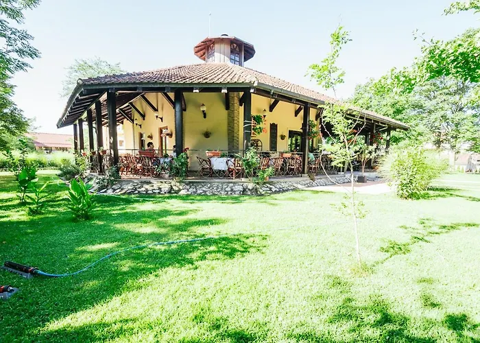 Atos Srebrno Jezero - Villa And Restaurant