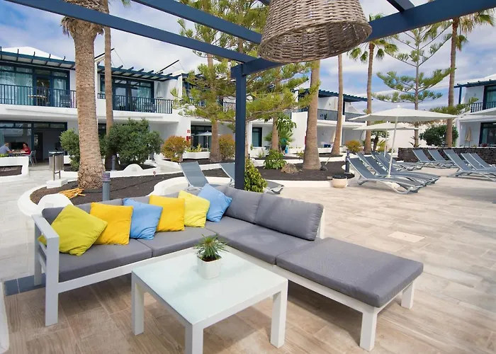 Apartamentos Playamar