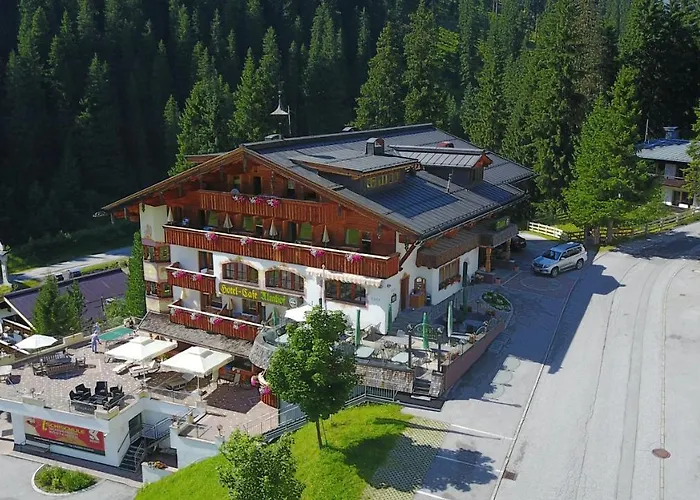 Hotel Almhof Hochfugen