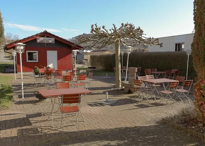 Landgasthof-Bikerhotel Arnold
